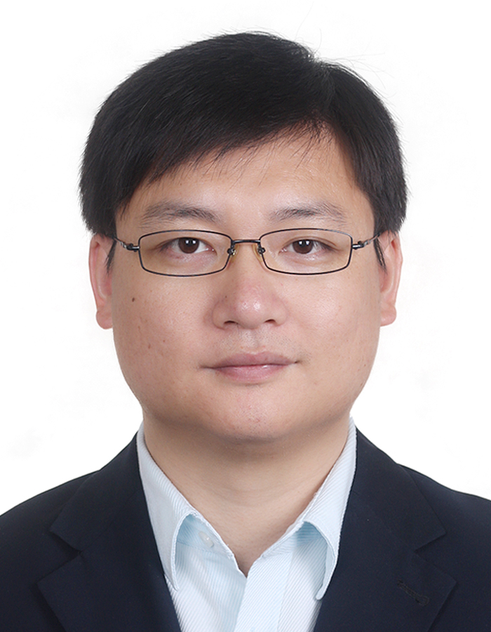 吕 洪